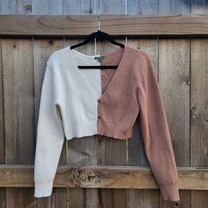 Color Block Split Cropped Cardigan